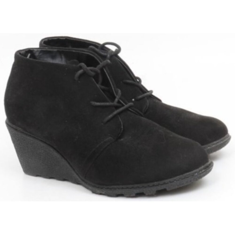 Cloudwalkers by‎ Avenue Women's 11 WIDE Width Faux Suede Wedge Booties Lace-up